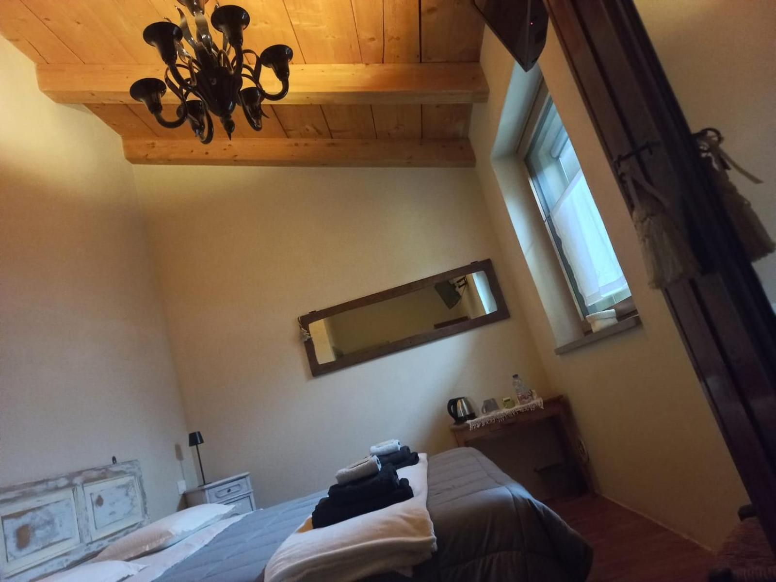 Beb Montefratta Bed and Breakfast Fratta Terme Eksteriør billede